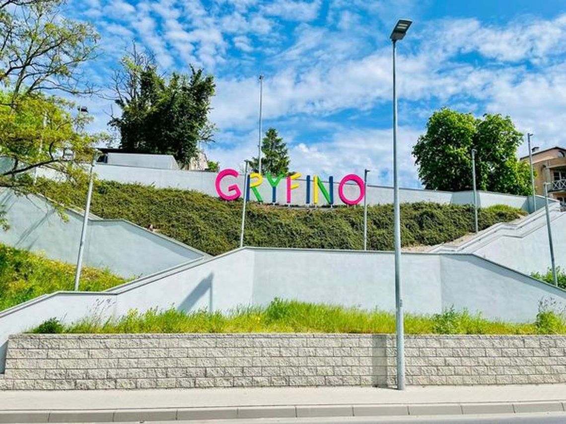 Dzień dobry! Gryfino wita kolorowym napisem! Dzień dobry! Gryfino wita kolorowym napisem!