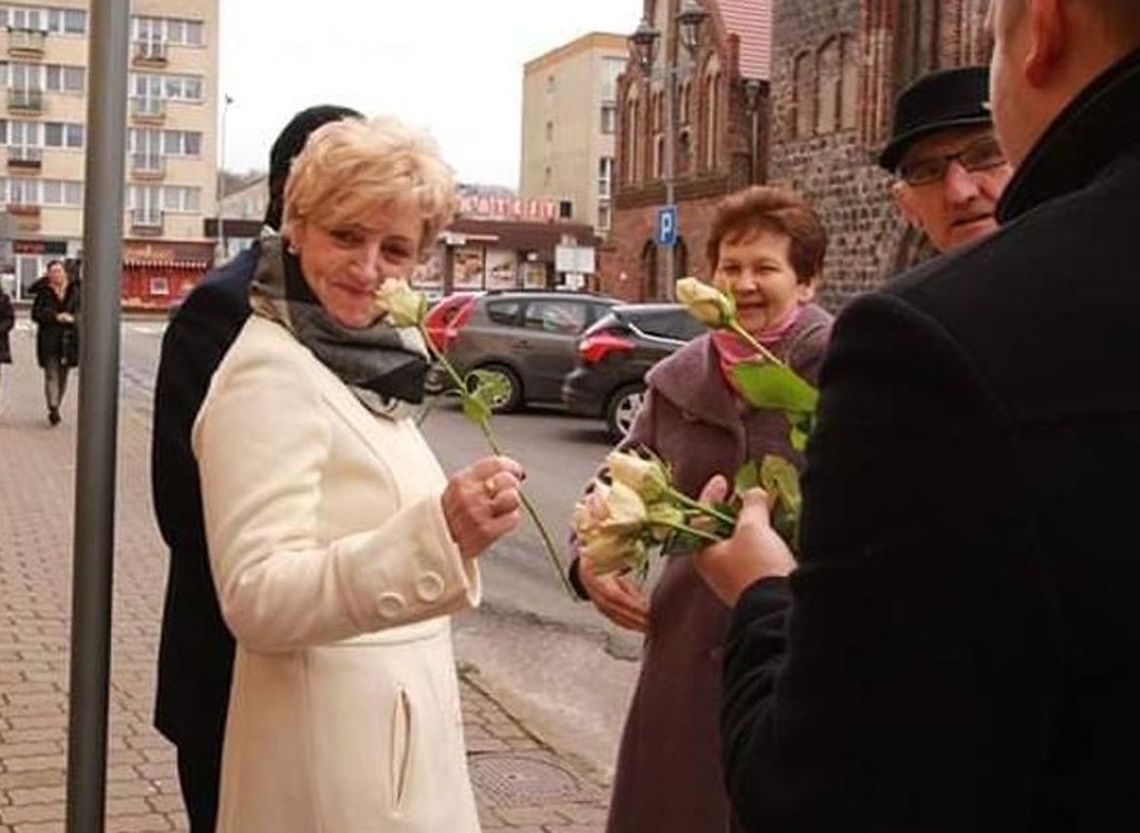 Dzień Kobiet w powiecie gryfińskim: Święto dla wszystkich czy tylko dla wybranych?