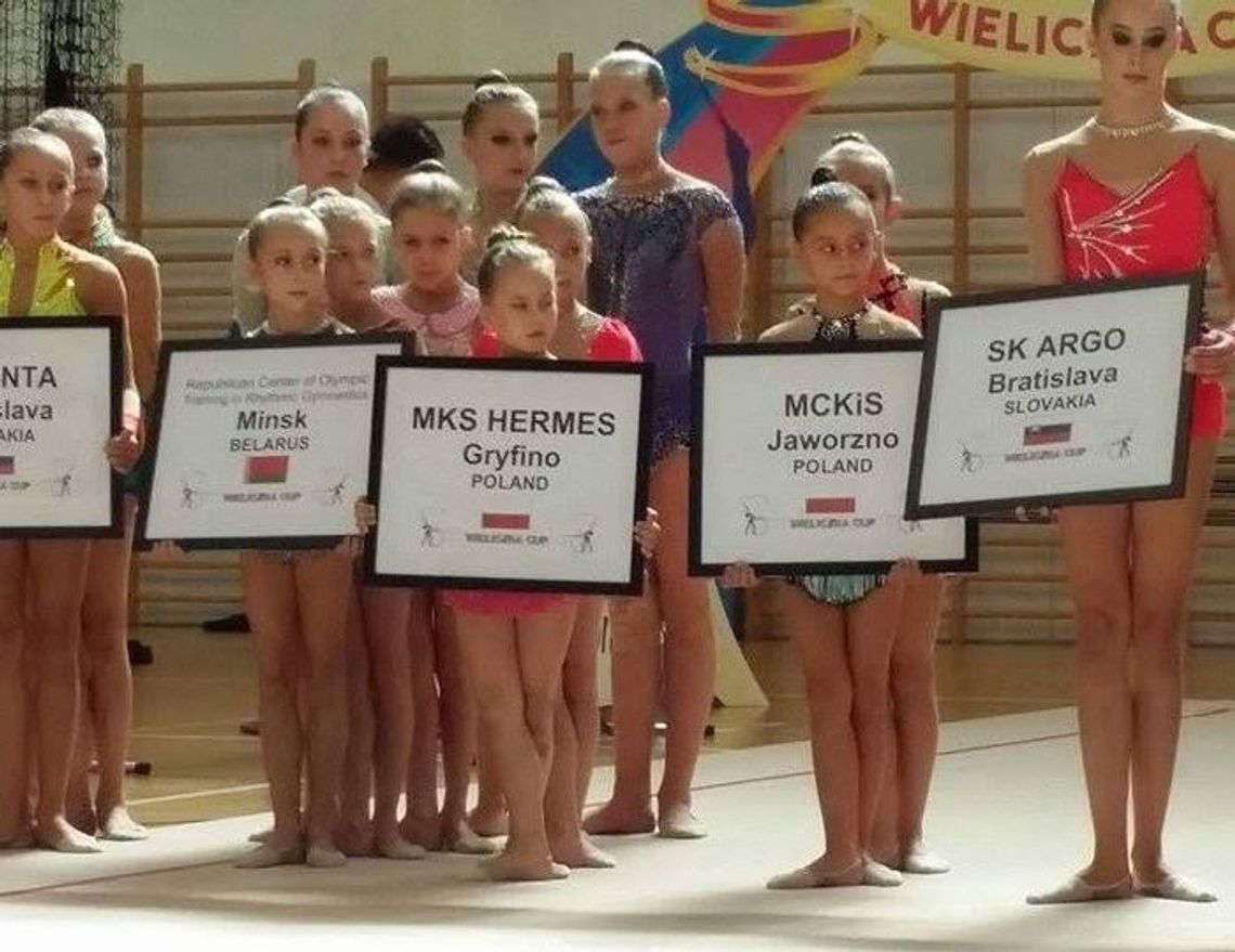 Dzień otwarty i pokazy gimnastyki artystycznej