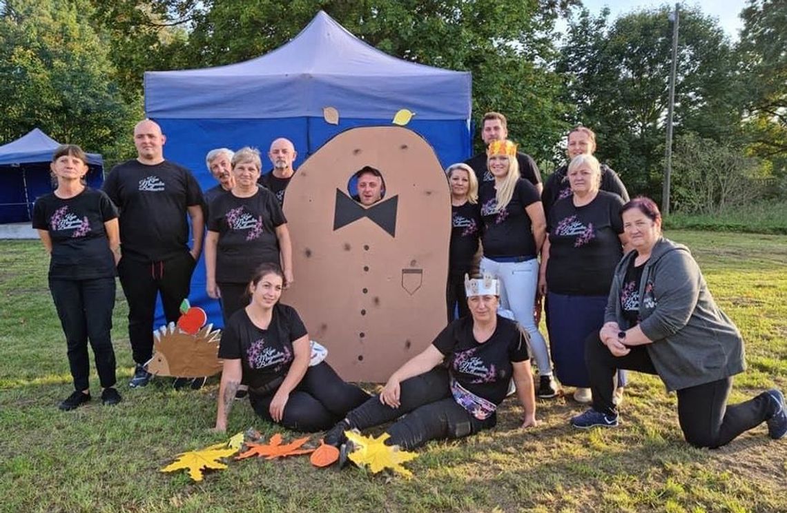 Dzień Pieczonego Ziemniaka i przywitanie jesieni zorganizowało KGW "Magnolia" [FOTO]