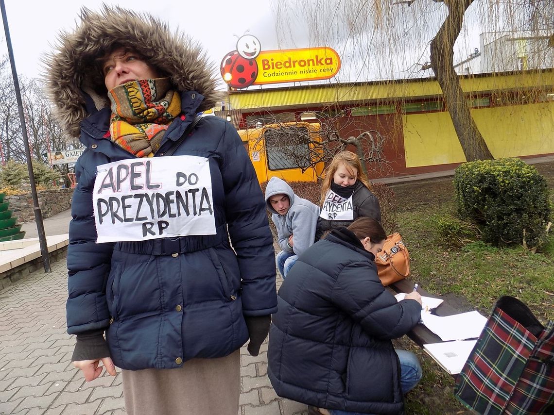 Dziś też zbierają podpisy