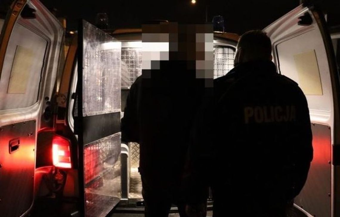 Dziwnie kręcił się po Gryfinie aż wpadł Dziwnie kręcił się po Gryfinie aż wpadł