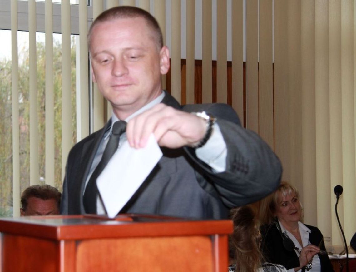 Efektywność pozyskiwania inwestorów zerowa - ocenia radny Rafał Guga