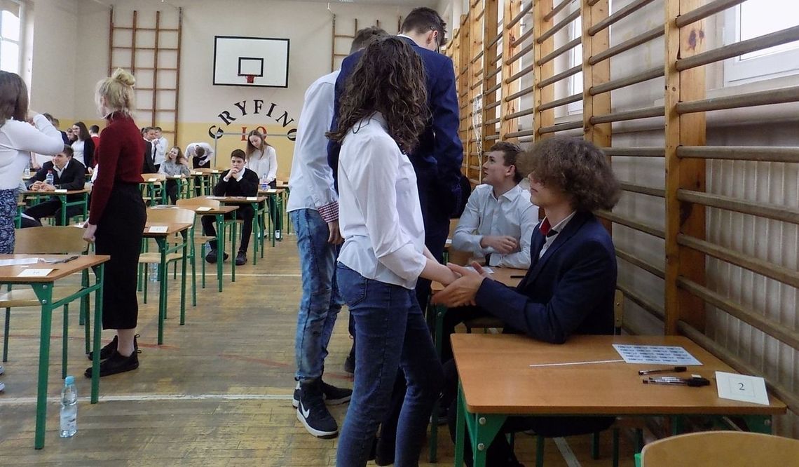 Egzamin maturalny i ósmoklasisty - wiemy, czy będą zmiany Egzamin maturalny i ósmoklasisty - wiemy, czy będą zmiany