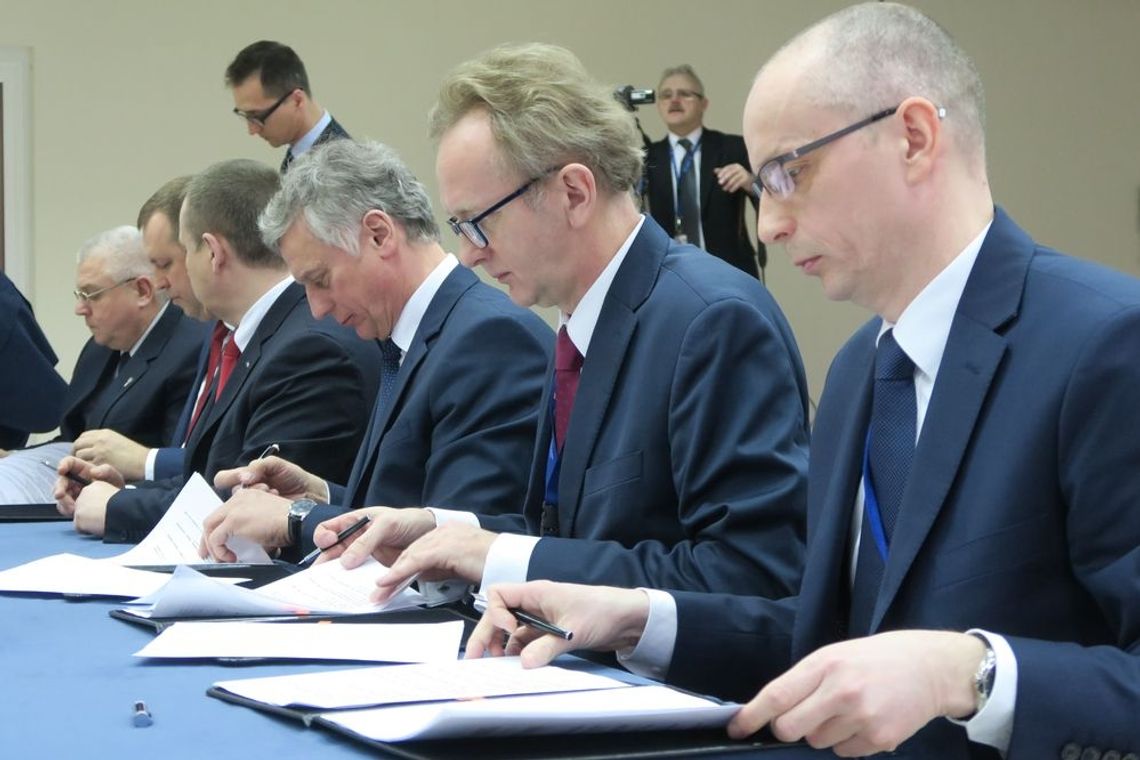 Elektrownia Dolna Odra - podpisano porozumienie w sprawie rozwoju elektrowni w Nowym Czarnowie [zdjęcia]