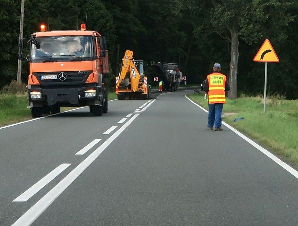 Frezują i zatrzymują Frezują i zatrzymują