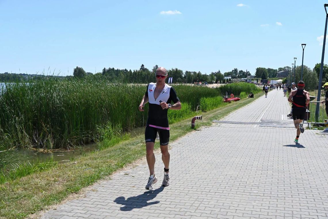 Funkcjonariusz z KP PSP w Gryfinie Wicemistrzem Polski! Wspaniały wynik w morderczym triathlonie Funkcjonariusz z KP PSP w Gryfinie Wicemistrzem Polski! Wspaniały wynik w morderczym triathlonie