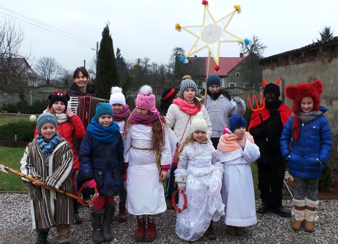 Gdzie jeszcze chodzą tacy kolędnicy