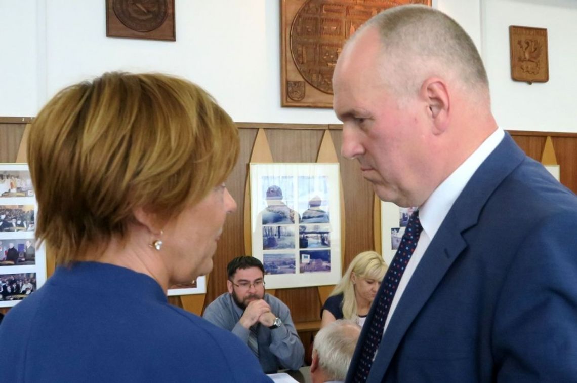 Gdzie obiecane podwyżki, panie Sawaryn?