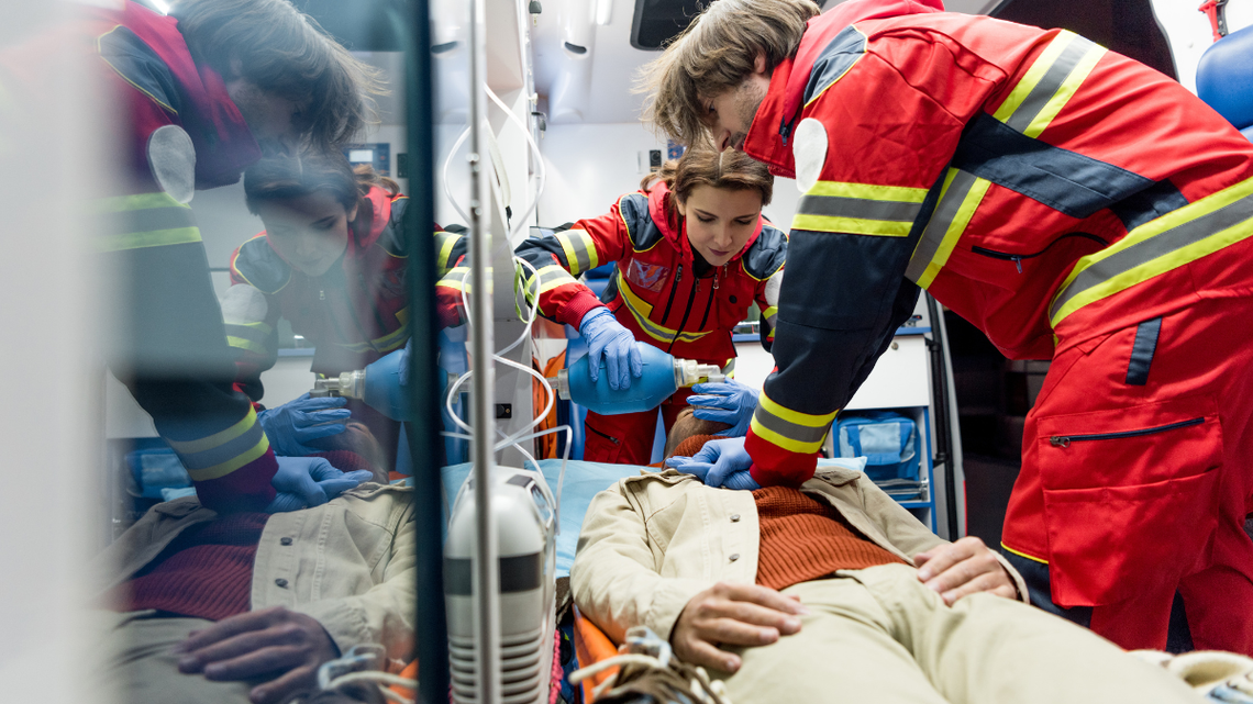 Ponad 100 tys. zł pensji zł miesięcznie i ma przyciągnąć lekarzy. Medycy nie dają rady na SOR