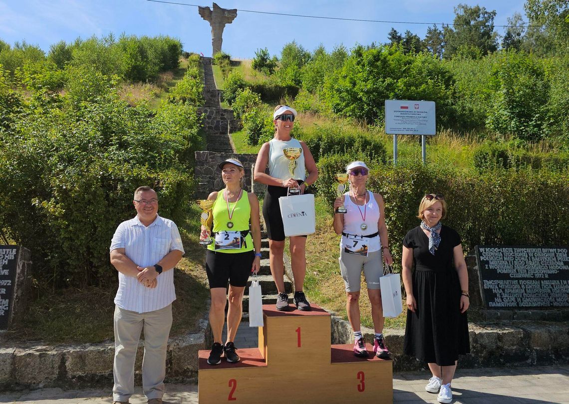 Gorące emocje i sportowa rywalizacja! Za nami „Bieg do Orła” w ramach Dni Cedyni - nordic walking