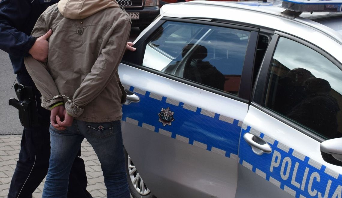 Gryfinianin jechał po mieście, chociaż nie powinien Gryfinianin jechał po mieście, chociaż nie powinien