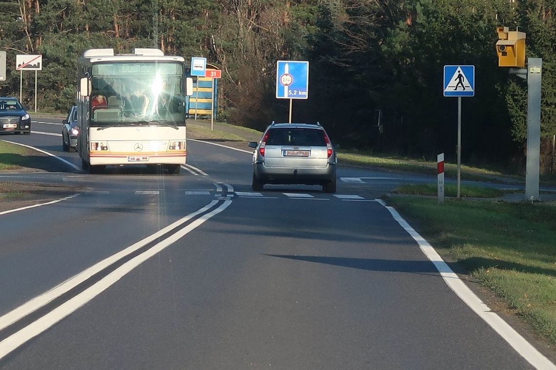 Gryfińscy policjanci: jechał po terenie zabudowanym 100 km/h