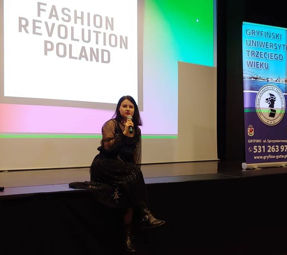 Gryfińscy seniorzy uczestniczyli w modowej rewolucji Gryfińscy seniorzy uczestniczyli w modowej rewolucji