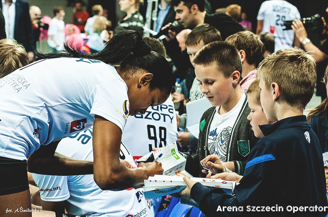 Gwiazdy zagrają dla dzieci