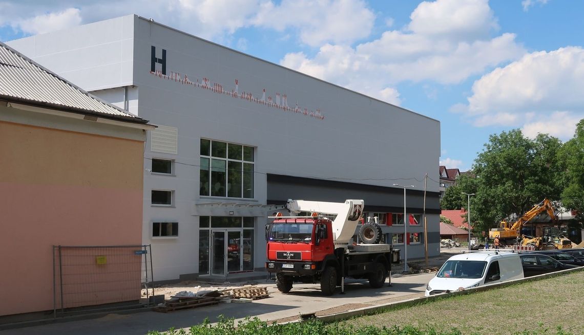 H - jak hala, a jednak nie sala H - jak hala, a jednak nie sala