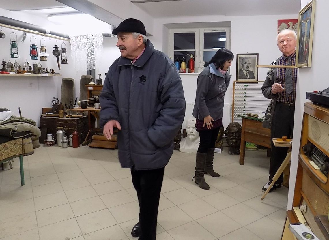 Historie zaklęte w przedmiotach Historie zaklęte w przedmiotach