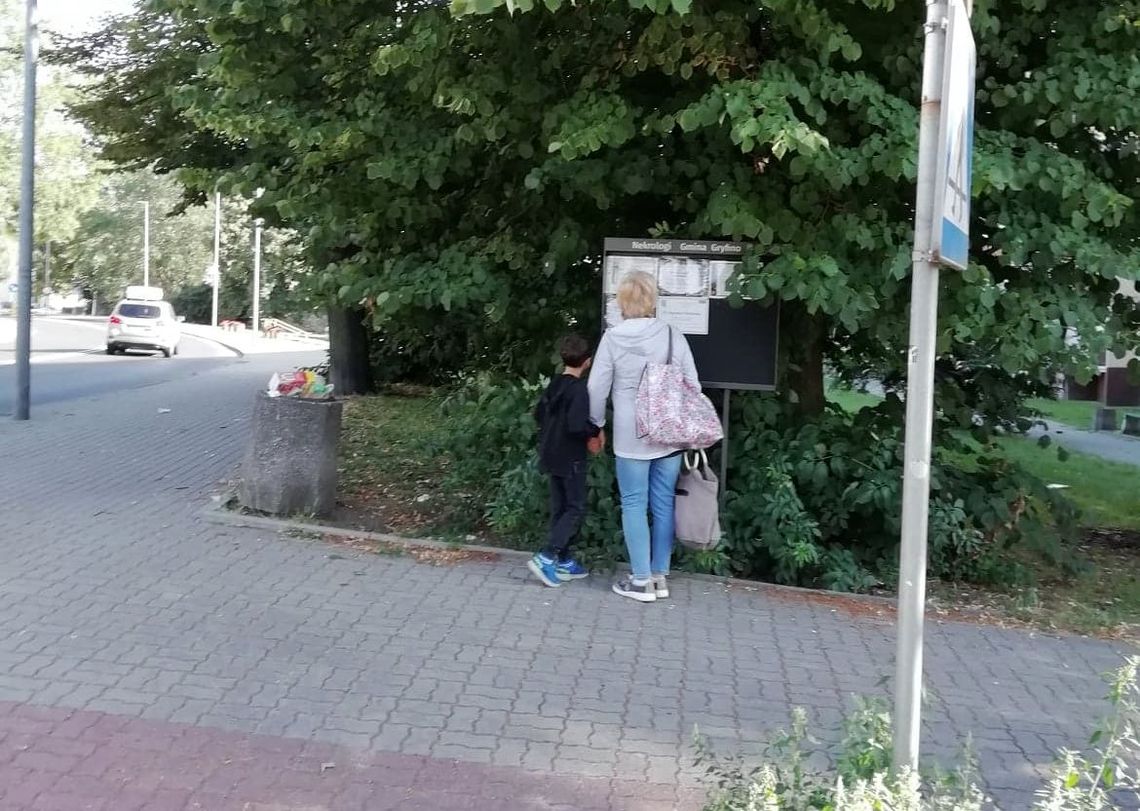 Ich życia płomień zgasł...