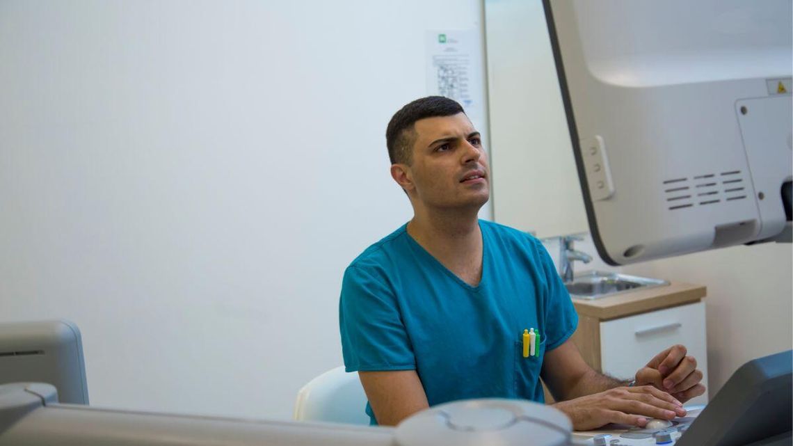 Zadzwoni AI i przypomni o wizycie. Pacjent gdy się nie zgłosi, to wędruje na koniec kolejki