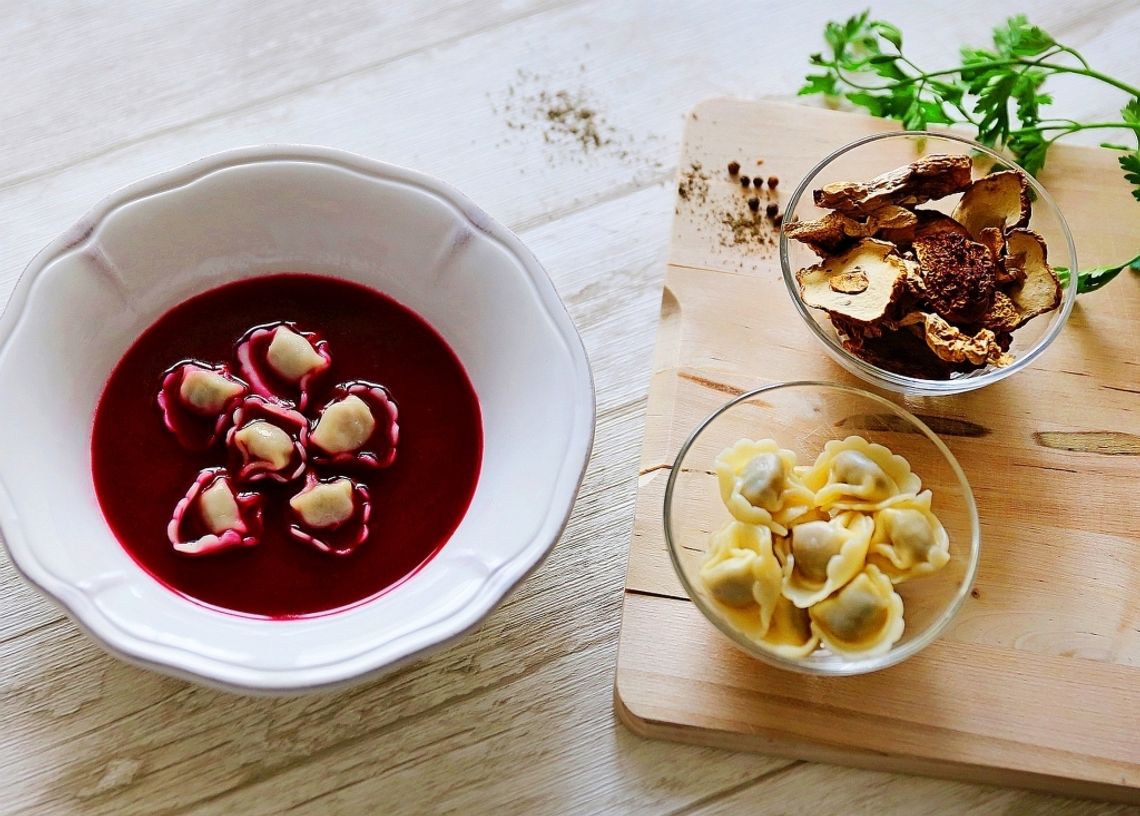 Idealny na święta barszcz babci Aurelii! Idealny na święta barszcz babci Aurelii!