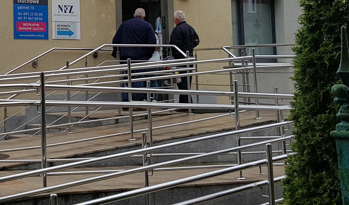 Intermed: Potwierdzamy sytuację opisaną przez pacjenta. W sprawie szczepionek też jesteśmy zaskakiwani Intermed: Potwierdzamy sytuację opisaną przez pacjenta. W sprawie szczepionek też jesteśmy zaskakiwani