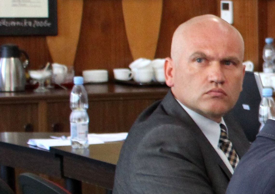 Jacek Śniegowski za Jacka Kawkę Jacek Śniegowski za Jacka Kawkę