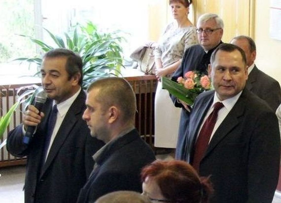 Jak burmistrz okłamał dzieci i kręcił o przetargach Jak burmistrz okłamał dzieci i kręcił o przetargach