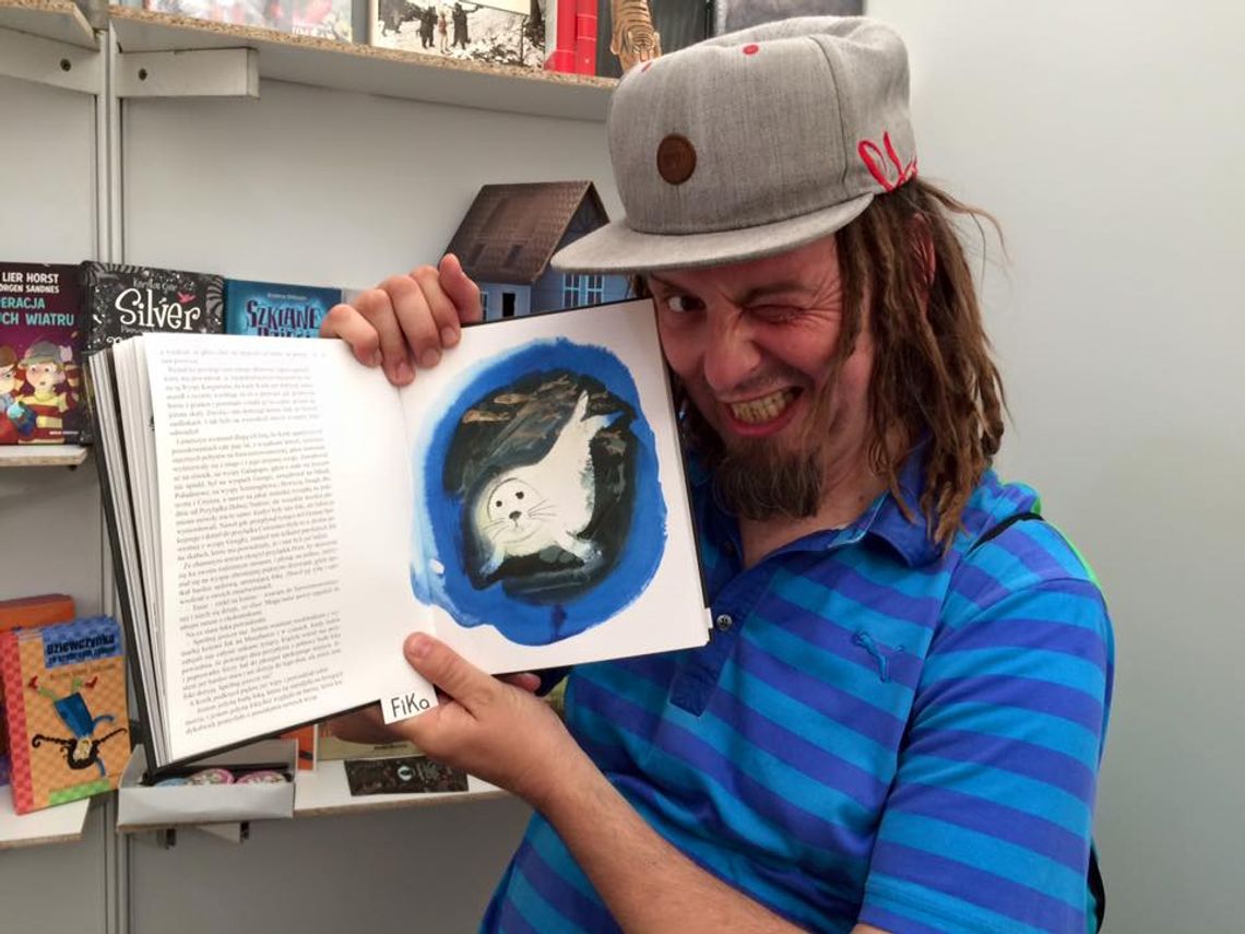 Jak FiKa czyta? Przyjdź i zobacz Jak FiKa czyta? Przyjdź i zobacz