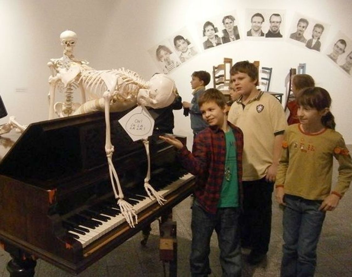 Jak przeżyć bezpiecznie morską przygodę Jak przeżyć bezpiecznie morską przygodę