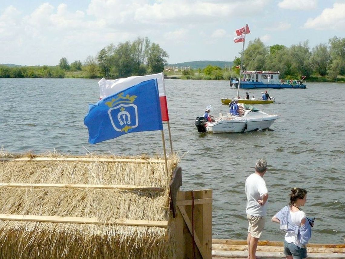 Jak przywitają flis koło mostu