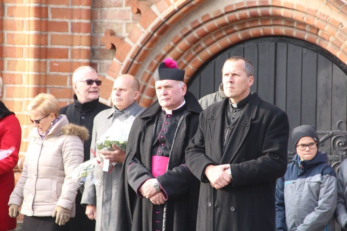 Jak świętować przy skromnym budżecie? Jak świętować przy skromnym budżecie?