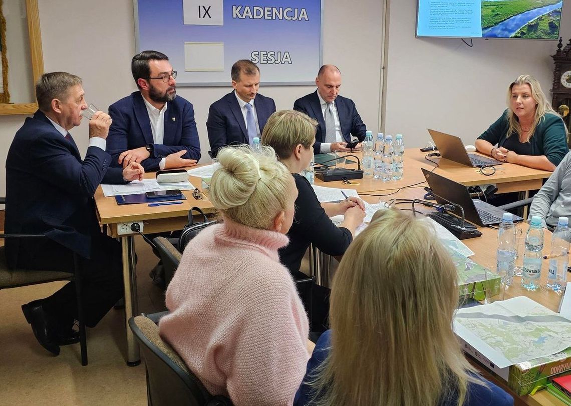Jak wybrano opiekunkę do autobusu szkolnego. Wójt Widuchowej odpowiada na zarzuty Jak wybrano opiekunkę do autobusu szkolnego. Wójt Widuchowej odpowiada na zarzuty