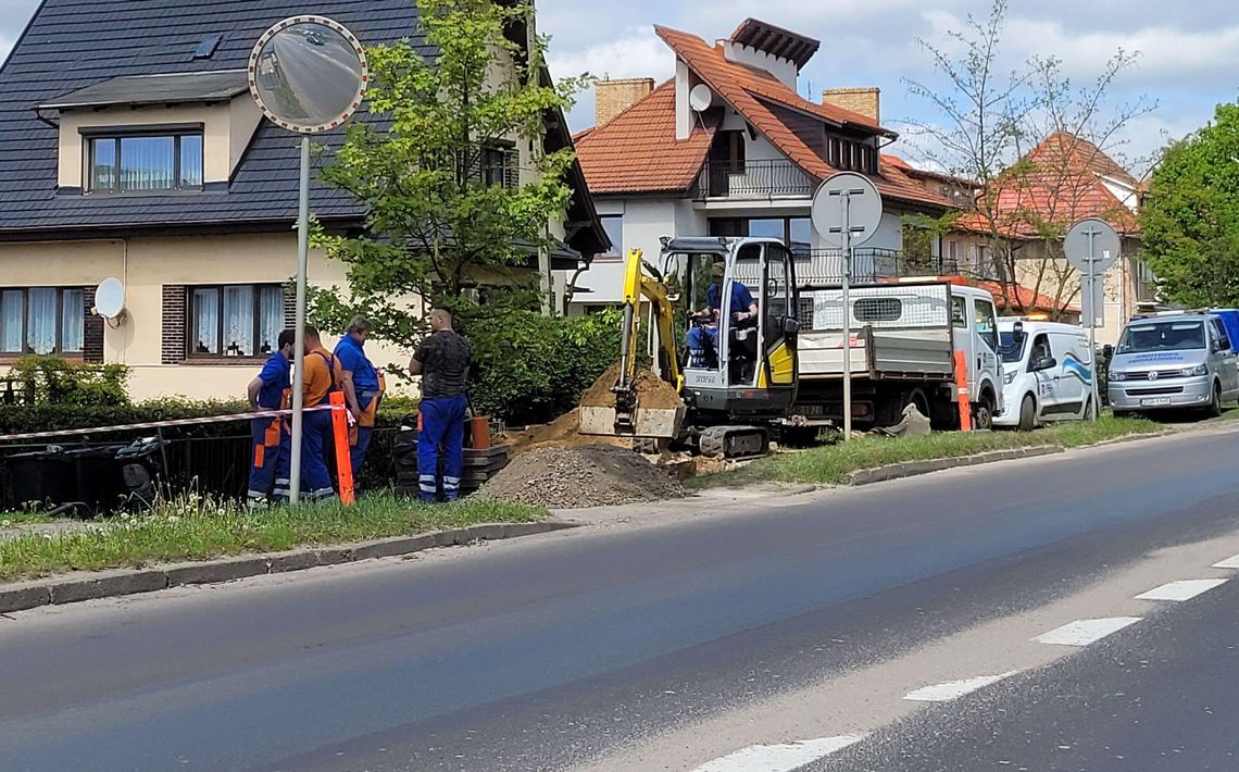 Jaką awarię usunął PUK? Jedna z najbardziej zaniedbanych ulic w mieście