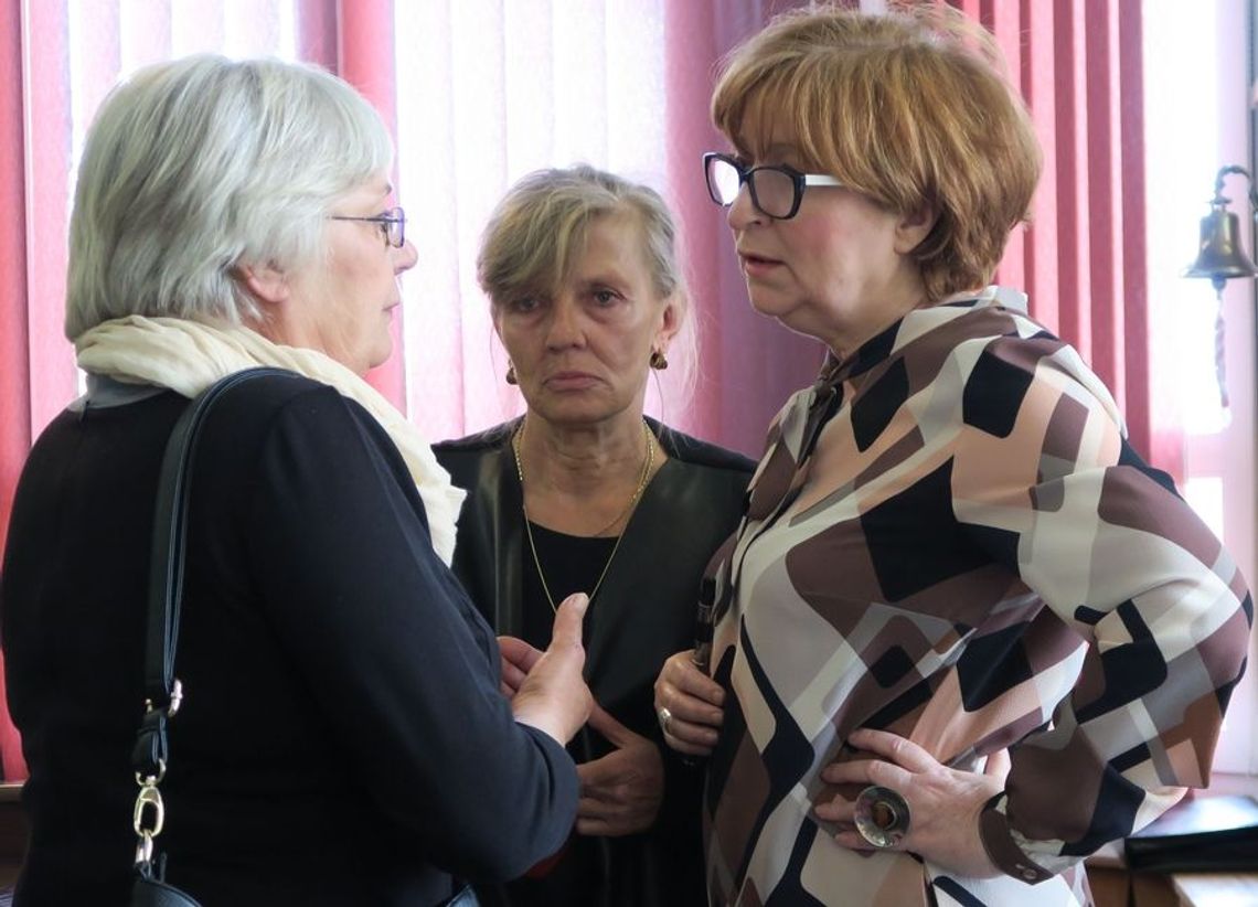 Jakie firmy wspomaga burmistrz publicznymi pieniędzmi