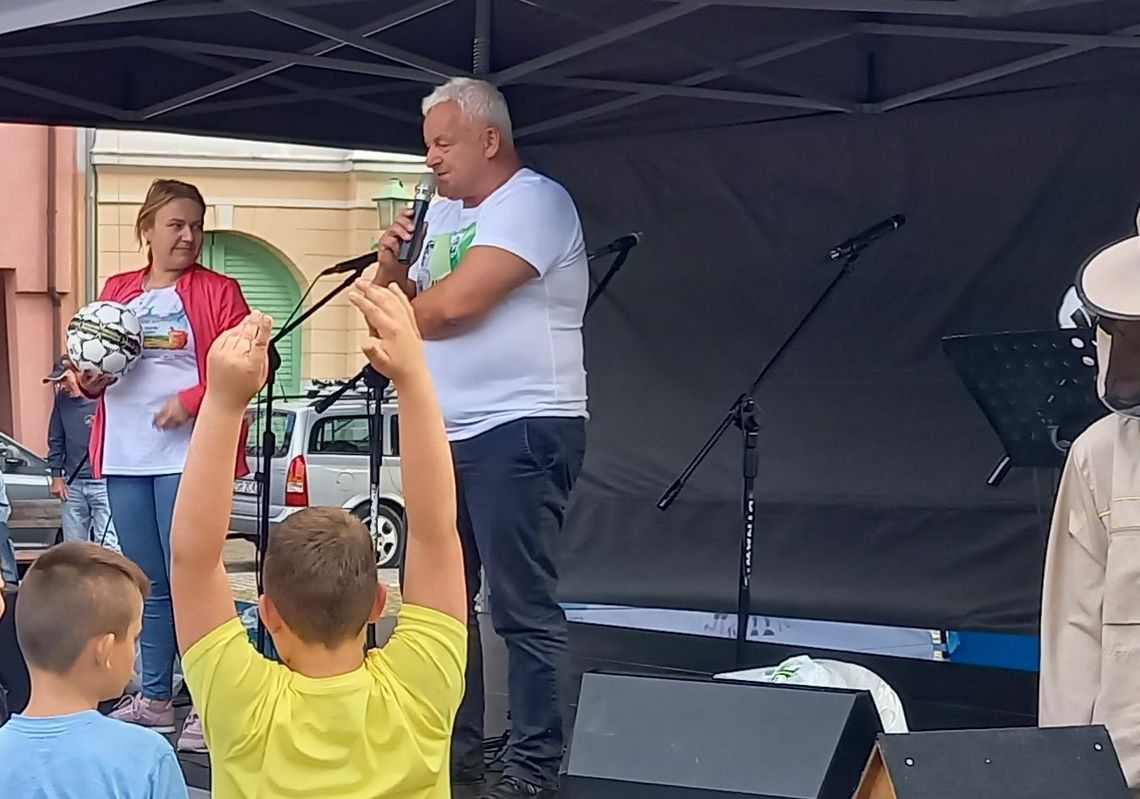 Jakim gospodarzem jest burmistrz?