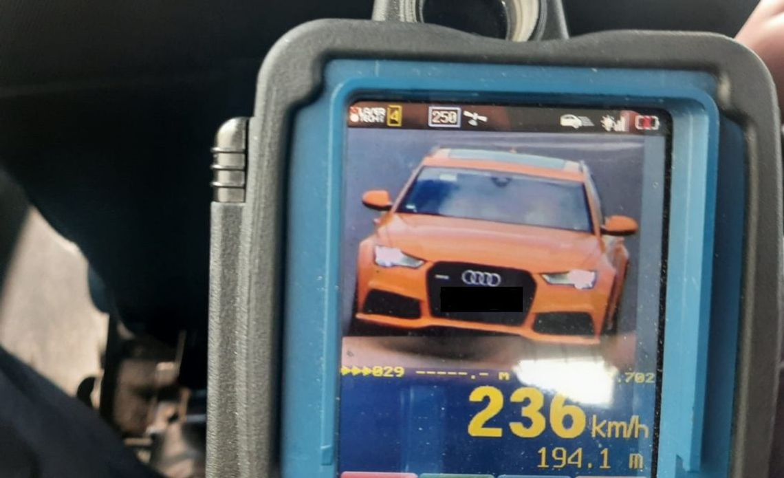 Jechał z prędkością 236 km/h. Zapłaci 30 tys. zł?