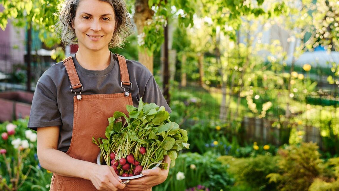 Nowalijki zwiastują przełom. Szczypior i botwina dołączają do rzodkiewki w walce o portfele