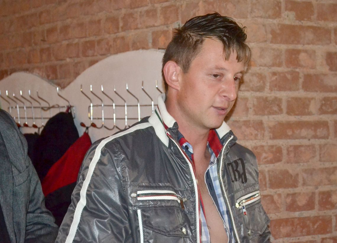 Jest kawalerem. Właśnie wygrał wybory na sołtysa Jest kawalerem. Właśnie wygrał wybory na sołtysa