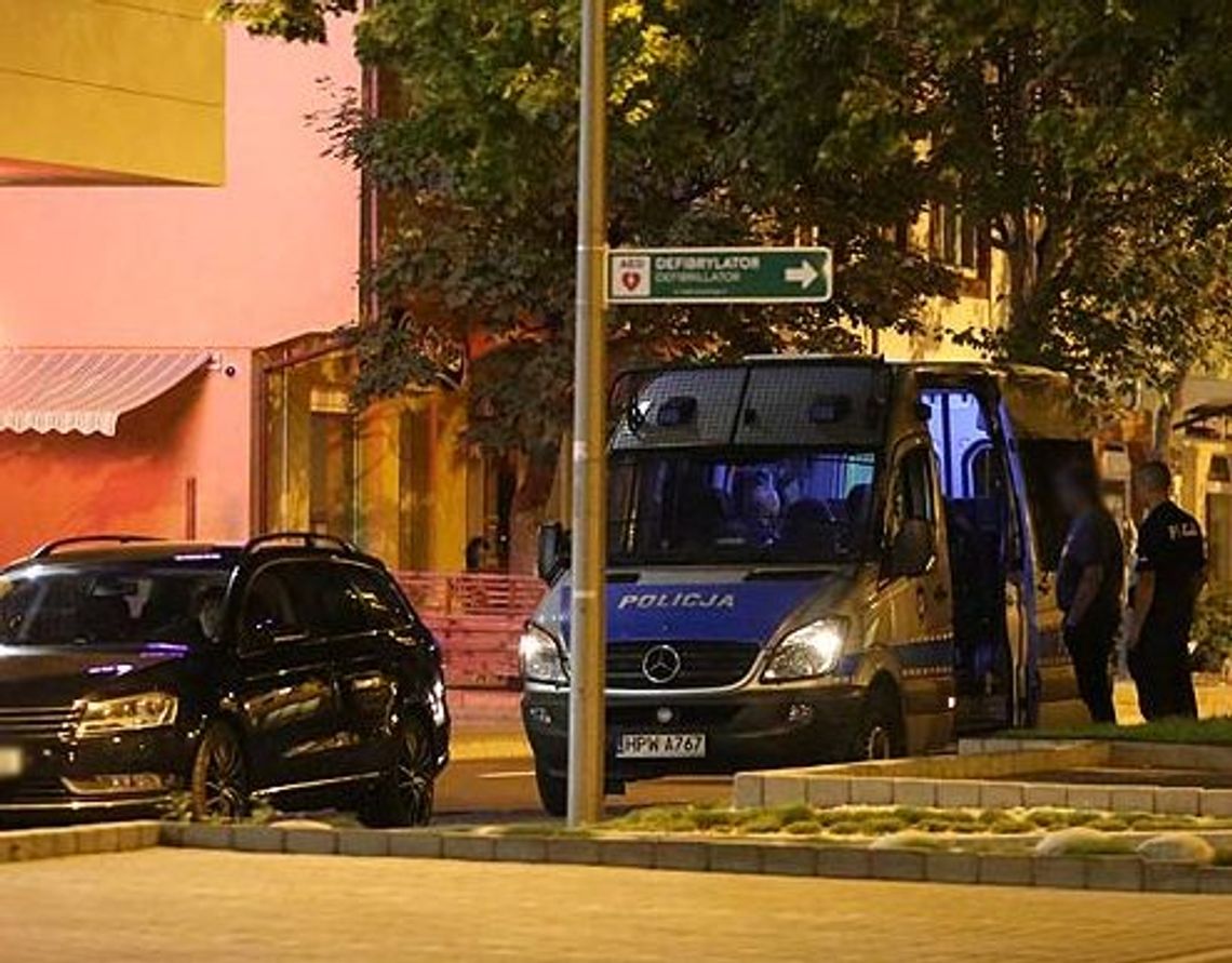 Jest podejrzewana o próbę wyłudzenia Jest podejrzewana o próbę wyłudzenia