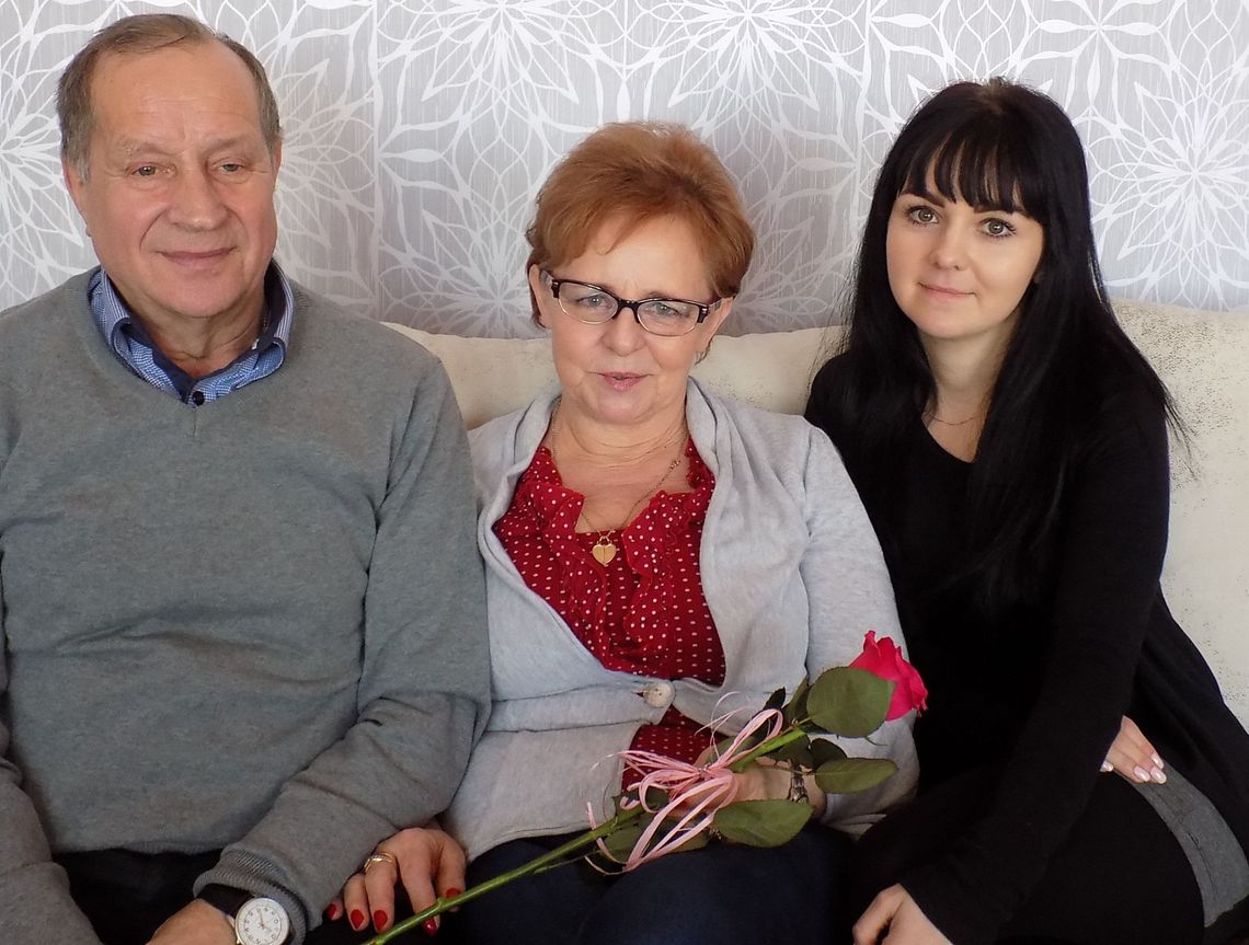 Jesteśmy szczęśliwi, że mamy taką rodzinę Jesteśmy szczęśliwi, że mamy taką rodzinę