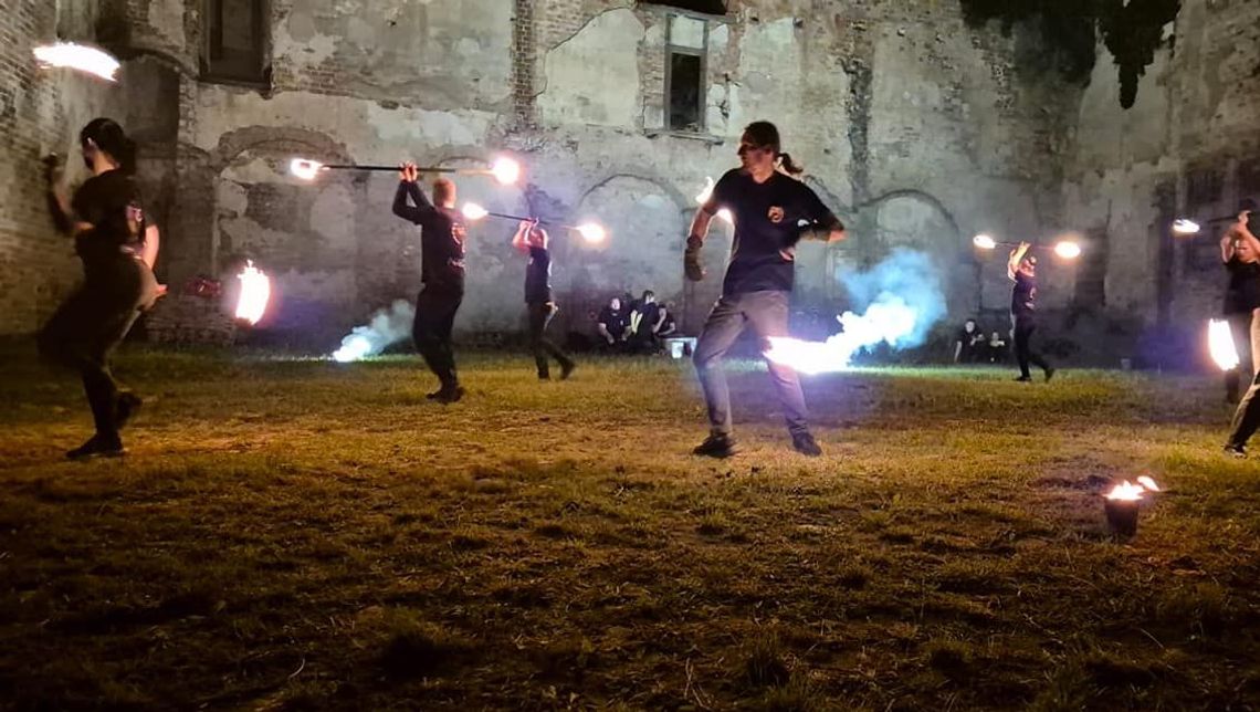 Joannicki zamek rozbrzmiewać będzie muzyką i gdzie swój show pokażą ogniści tancerze