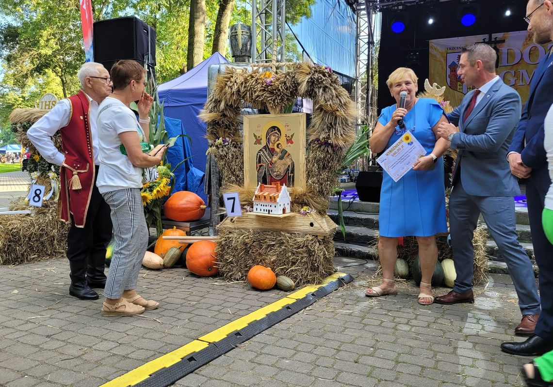 Jury głosowało na numerowane wieńce oraz ciasta