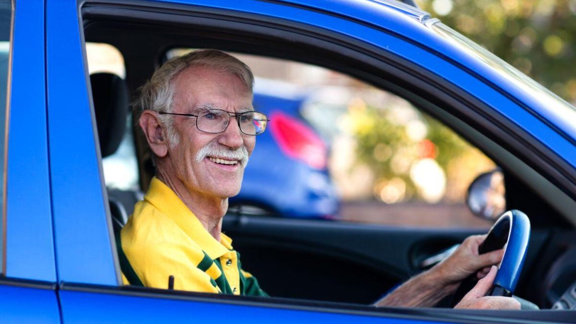 Starsi kierowcy będą się badali sami. Unia ma propozycję dla kierowców seniorów