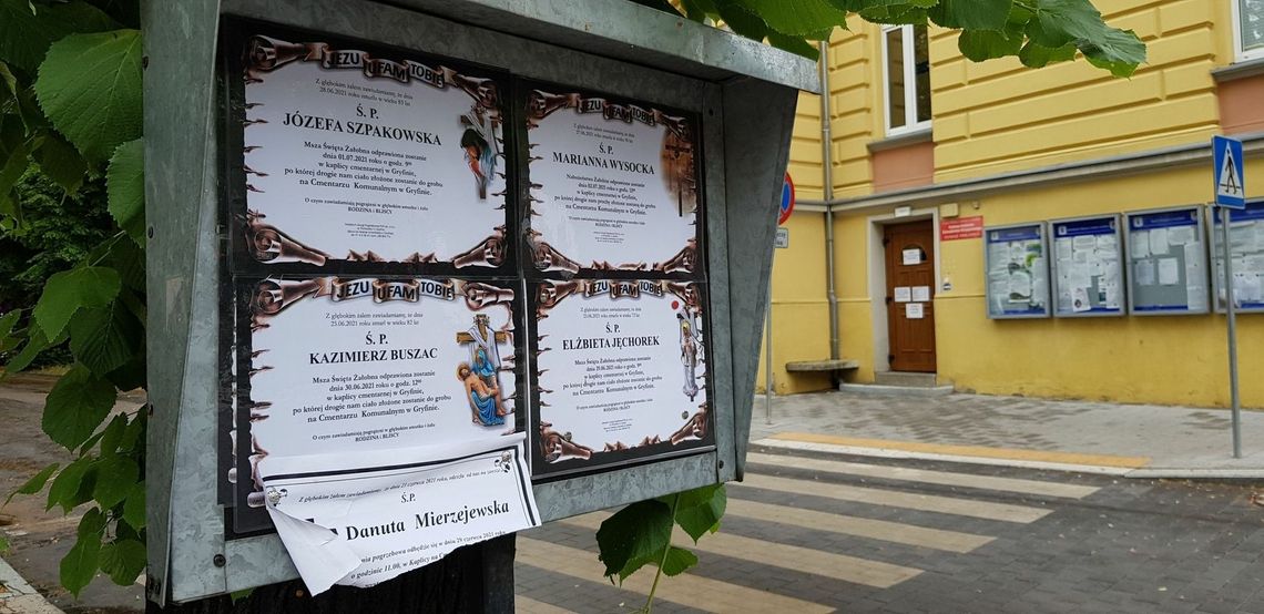 Klepsydra na klepsydrze... Klepsydra na klepsydrze...