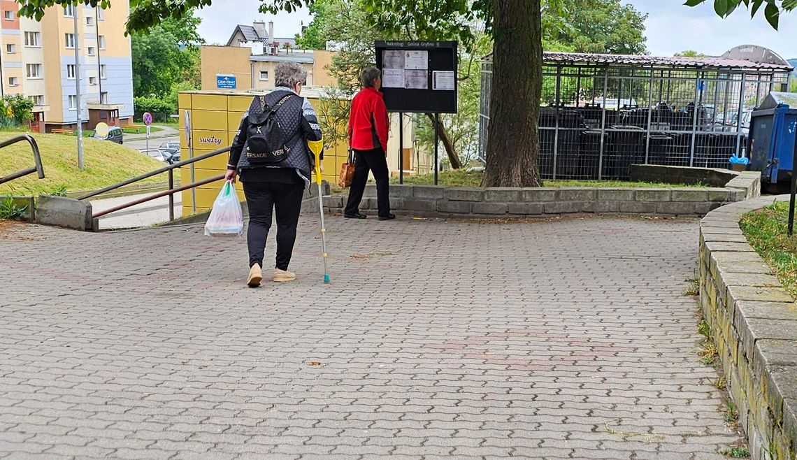 Klepsydra przypomina nam o złudności naszej kontroli nad czasem Klepsydra przypomina nam o złudności naszej kontroli nad czasem