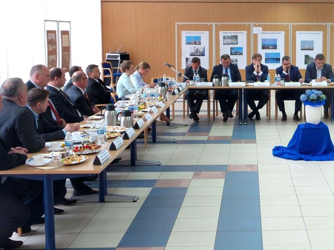 Kłócą się o wpływy na elektrownię Kłócą się o wpływy na elektrownię