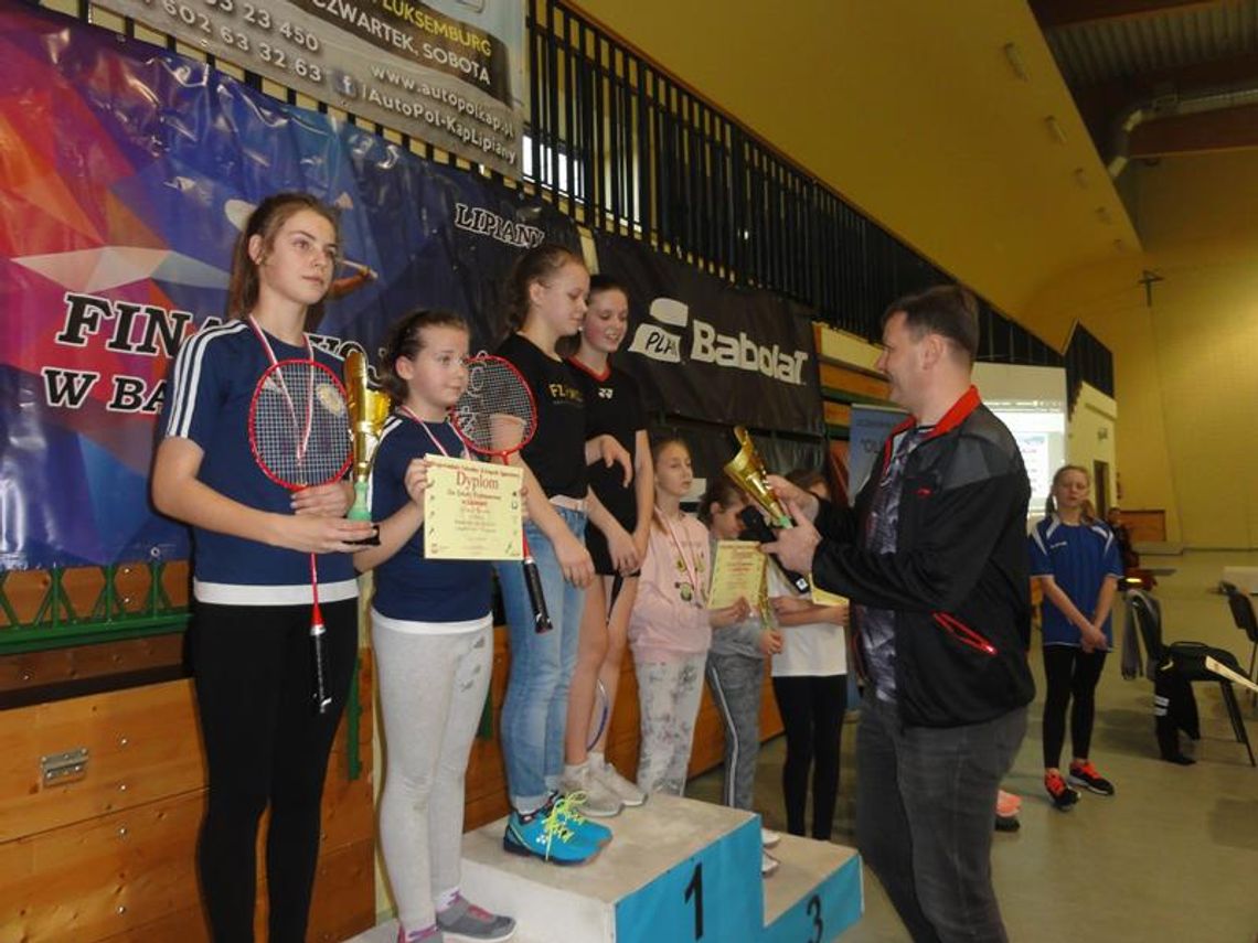 Kolejne złoto dla drużyny badmintonistek na wojewódzkich igrzyskach