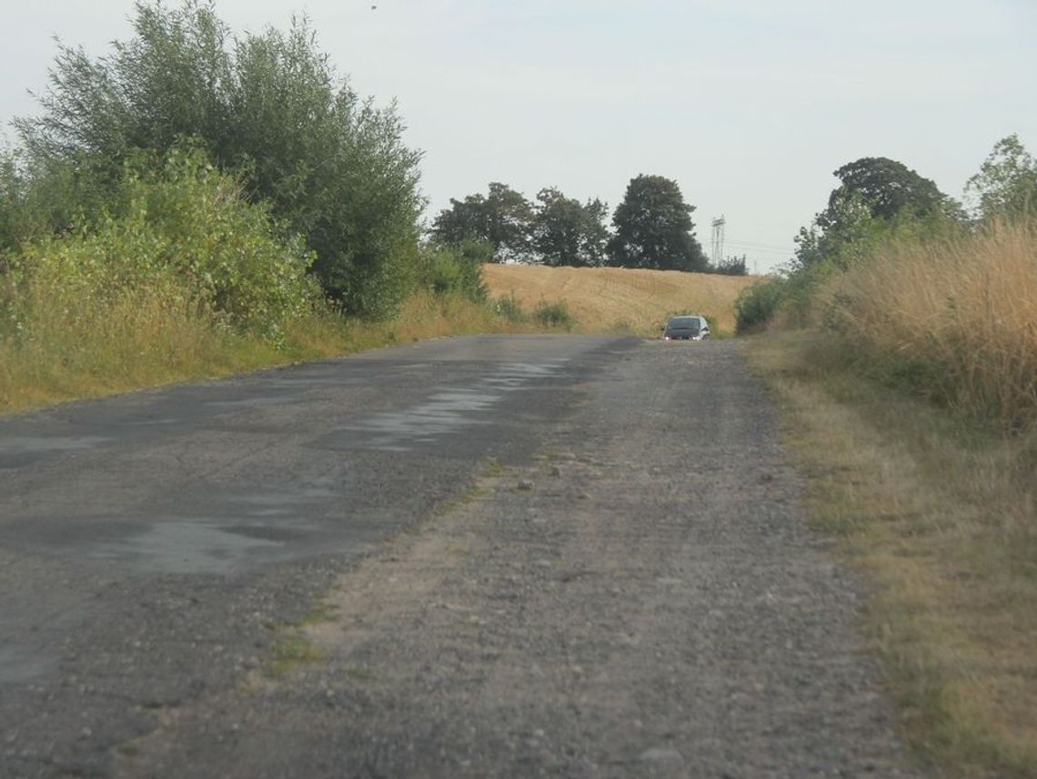 Kolejny potrącony rowerzysta na drodze powiatowej Kolejny potrącony rowerzysta na drodze powiatowej