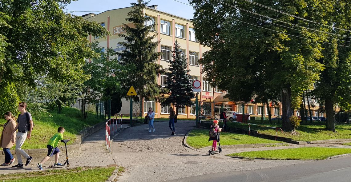 Kolejny przypadek koronawirusa w ZSP w Gryfinie Kolejny przypadek koronawirusa w ZSP w Gryfinie