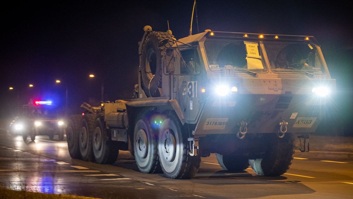 Kolumny wojskowe US Army jadą przez Pomorze Zachodnie